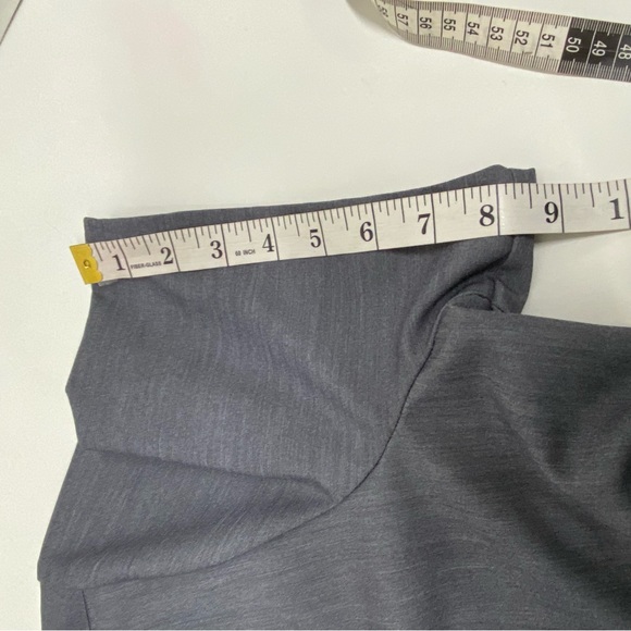 Figs Technical Collection Size XXL Graphite Gray V Neck Scrub Top 3 Pockets - Picture 11 of 14